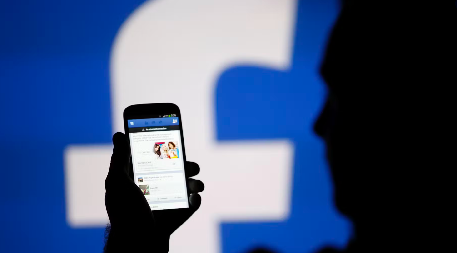 Facebook vil have adgang til hele din kamerarulle – medmindre du siger nej