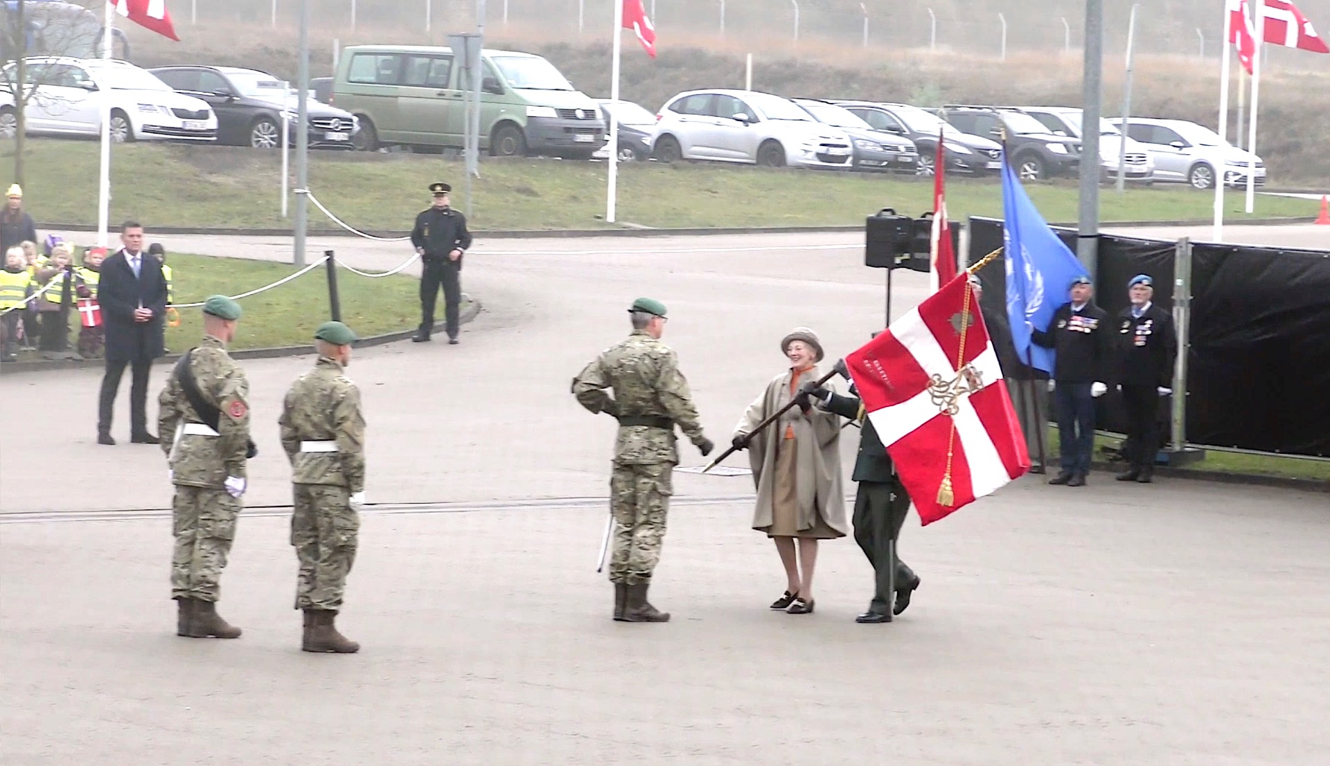 Forsvaret i Varde indvier ny fane