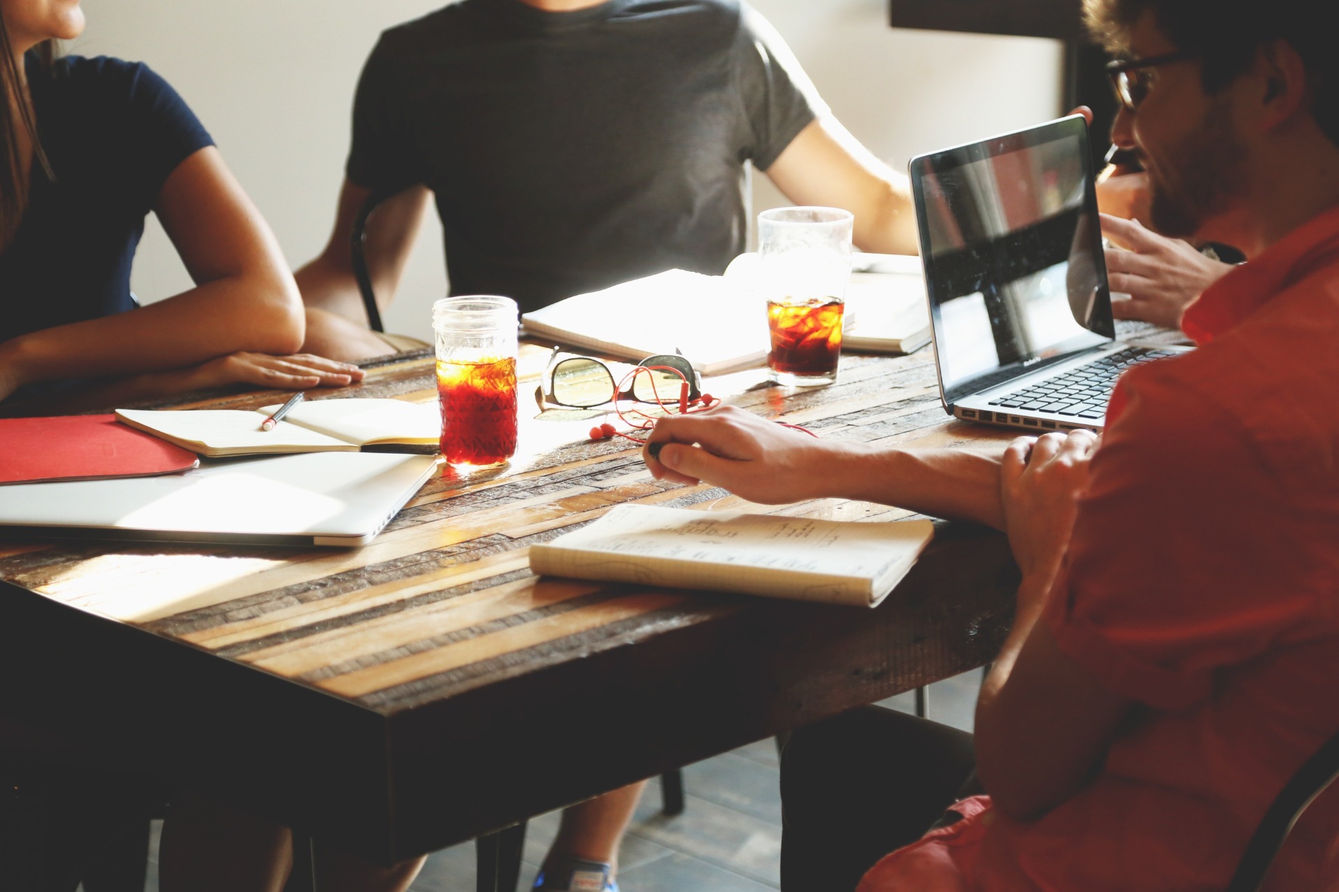 Billedet tilhører StartupStockPhotos Pixabay